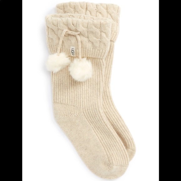 UGG Accessories Ugg Womens Short Boot Socks Size 5 Poshmark